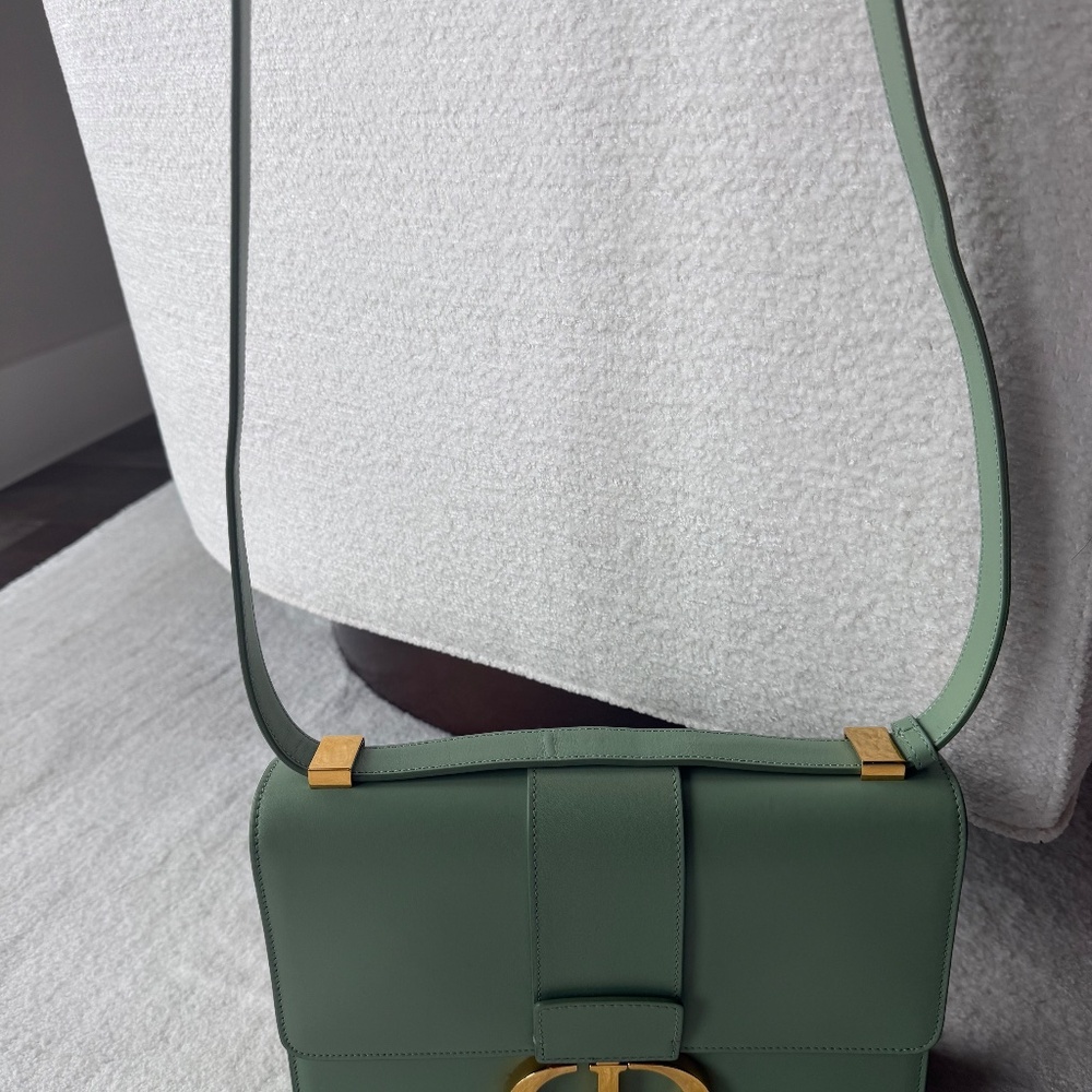 Christian Dior 30 Montaigne Bag in unique beautiful Green - Picture 7 of 9